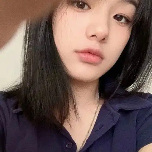 女生头像没用的东西可以挂闲鱼