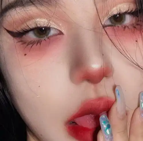 头像风格女头