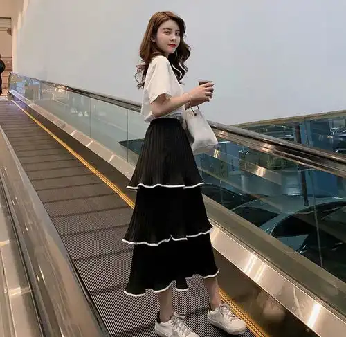 不同仙女裙搭配一字肩蕾丝裙显瘦,搭配白t少女,还有它知性