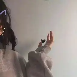 百无一用是深情,不屑一顾最相思