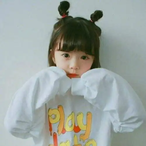 冬日阳光的女生头像