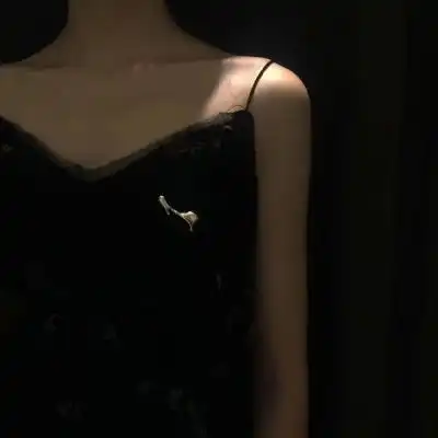 霸气妖娆冷艳女生头像