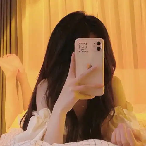 ins氛围感美女头像洛娃