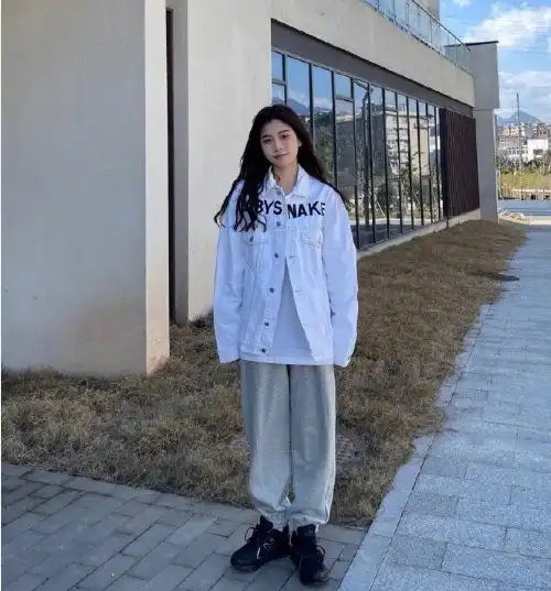 女生韩系风格早春穿搭分享,快来看看吧