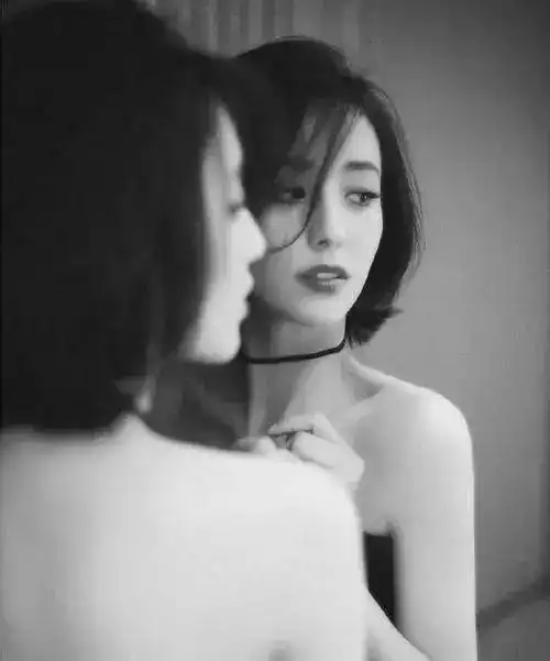 看似强势,实则软妹的星座女