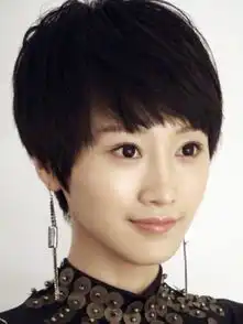 现在男生是不是流行爆炸头女生是bobo头卷的那种呵