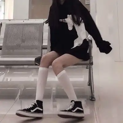 女头像露腿性感下半身