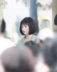 39岁董洁再演少女,留齐耳短发还很清纯,仿佛看到了冷清秋