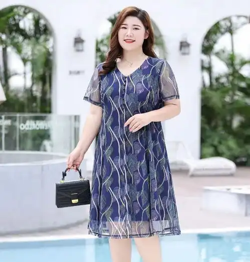 胖女人不能穿碎花裙跟着郑少秋女儿学搭配,180斤也能美出圈