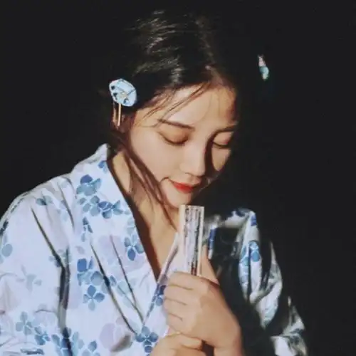 征服中年女人,不需要花钱,只要做到五要就够了