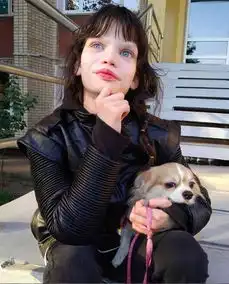 9岁乌克兰女孩打破刻板审美,一出道就是covergirl