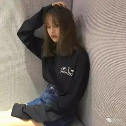 西贡00后混血美女常被误认为是韩国人