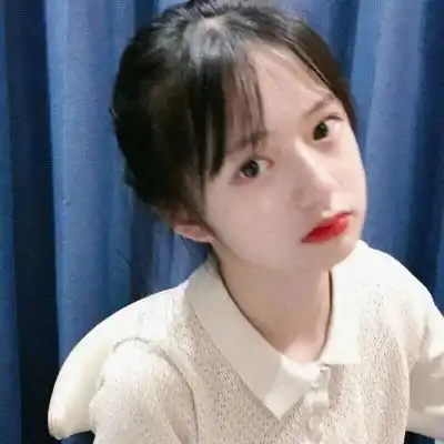 真人心动的好看的高颜值女生头像因为喜欢才在意跟你在一起的每个细节