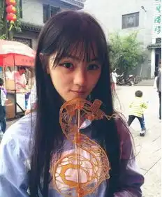 武大女神黄灿灿小清新图片武大校花黄灿灿清纯生活照