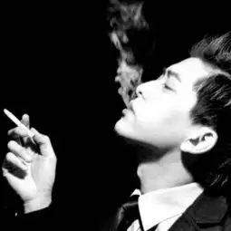 姜文叼烟头像黑白手绘