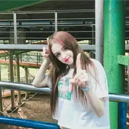 像花儿一样清新带字女生头像