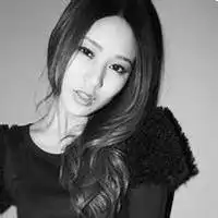 你的新欢很快也会变成你的旧爱黑色头像