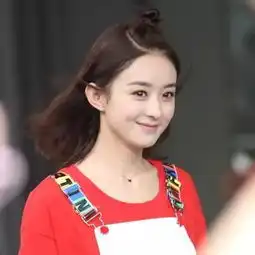 欧美女神们也忍不住把wob头扎起来卖萌了呢