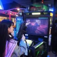 女生头像戴墨镜靠墙梦里梦到醒不来的梦唯美女头