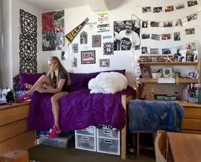 摄影师带你去看全世界女人的卧室