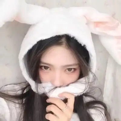 女生搞怪头像真人