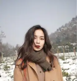 不会删朋友圈的姑娘,一定很酷