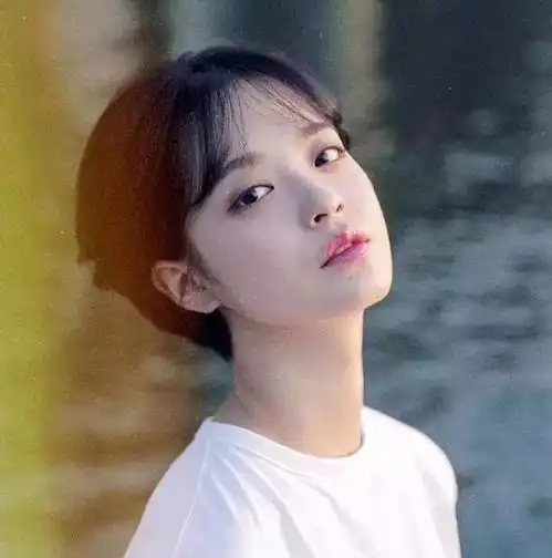 短发清纯头像女生福利