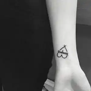 超霸气的男生纹身微信头像6