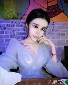比刘梓晨更蛇精的网红诞生了,如此脑残竟还有追捧