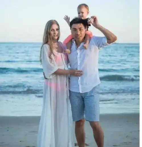 乌克兰网红梅爱偲,为流量而特意制造假视频,欺骗国人这下凉凉了