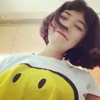 短发野性女生头像短头发野性十足女生头像