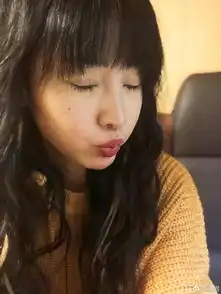 柳岩晒照秀圣诞礼物无滤镜自拍真实可爱