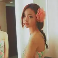 碎花头像女深圳卫视