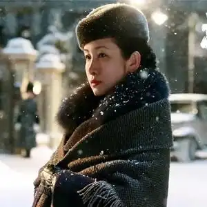 头像女真人背影秦海璐