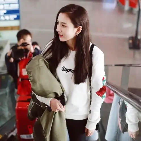 女生头像胶片风宋祖儿