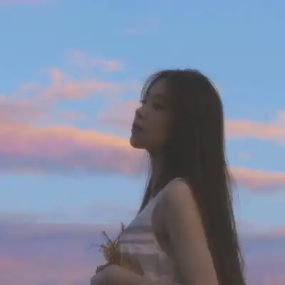 甜美系的女生真人好看扣扣头像好好睡一觉就是人生的重启方式