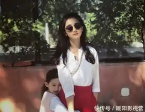 黄磊晒女儿近照,12岁多多成高级脸,忧郁气质神似年轻的黄磊