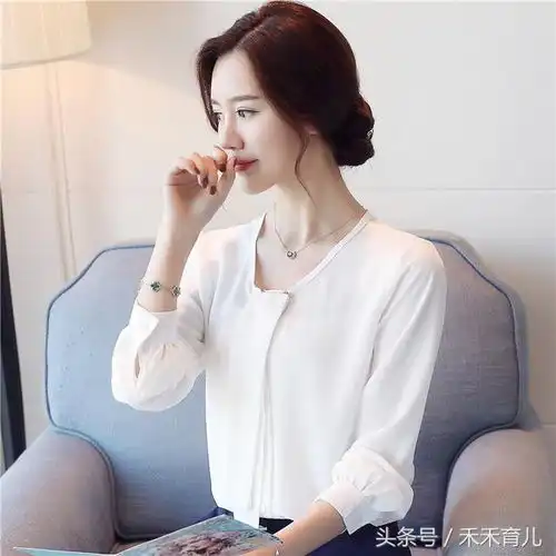 想做职场气质女,一套名媛风衬衫还是要有的,女神范直线飙升