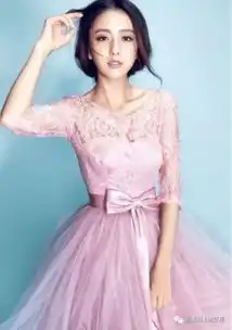 仙气粉色女生头像佟丽娅