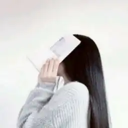 女生头像甜美清纯可爱背