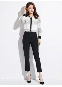 施悦名2019春季新款名媛女装气质成熟优雅百搭撞色上衣蕾丝花边衬衫女