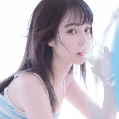 高清干净女头像