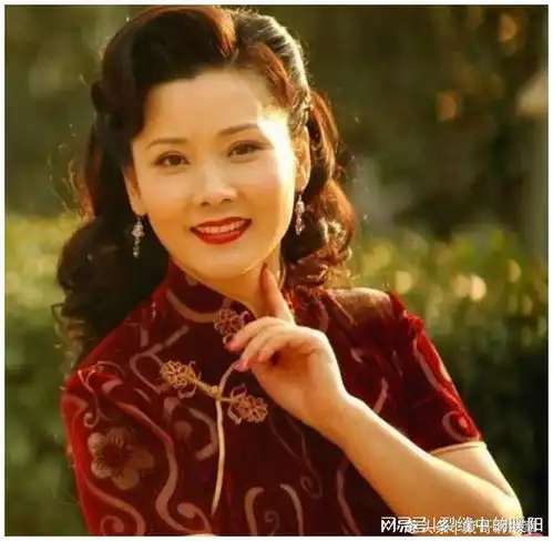 长着一张风情万种的脸,情史却简单干净的女明星,人不可貌相