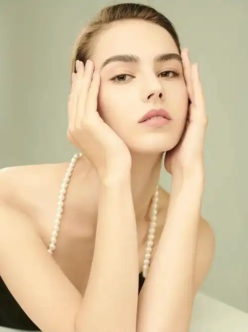 堪比质感大片的美女,高级又耐看