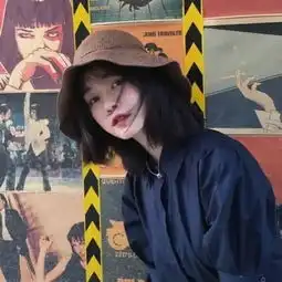 暗黑酷炫女生头像贝雷帽