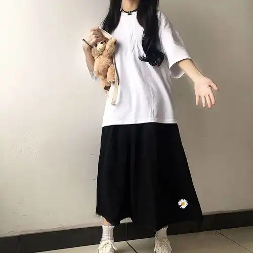 单件套装棉夏季套装女学生宽松短袖t恤小雏菊高腰半身裙两件套