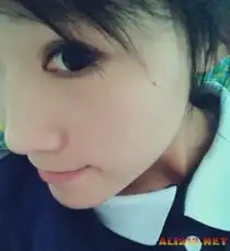 可爱小女孩头像大眼睛火