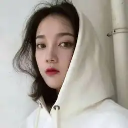 好看的萌妹子戴帽子的女生头像高清断了过去让明天好好继续
