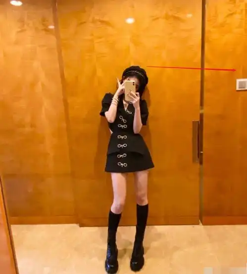 鞠婧祎身高再引讨论,杂志拍摄花絮视频尽显长腿,我却留意腿型