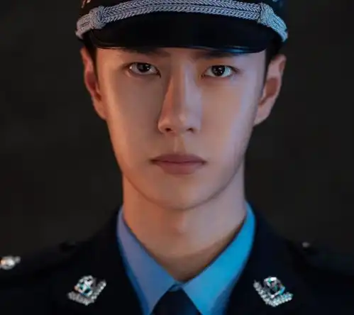 冰雨火晒定妆照,王一博高冷帅气,我却注意最后一位主演